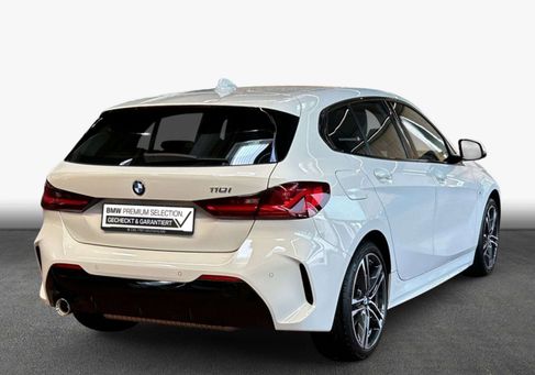 BMW 118, 2023