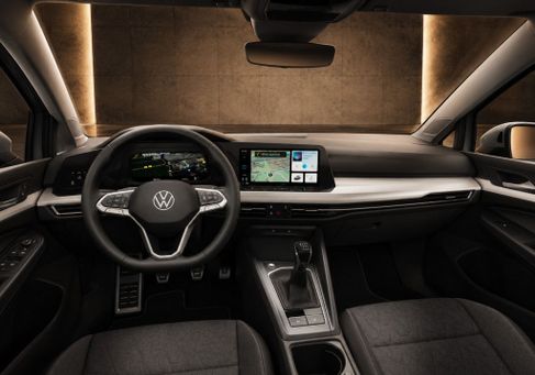 Volkswagen Golf, 2024 2