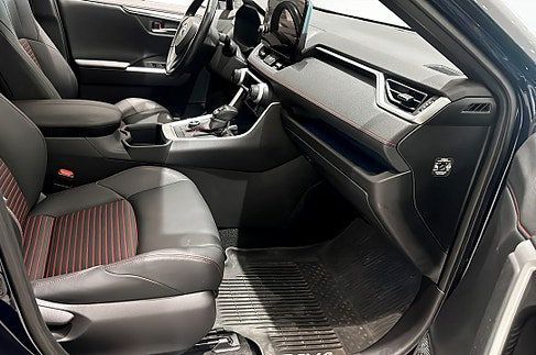 Toyota RAV 4, 2023 3