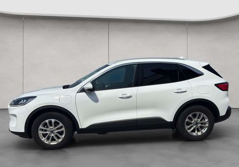 Ford Kuga, 2022