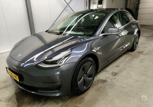 Tesla Model 3, 2019