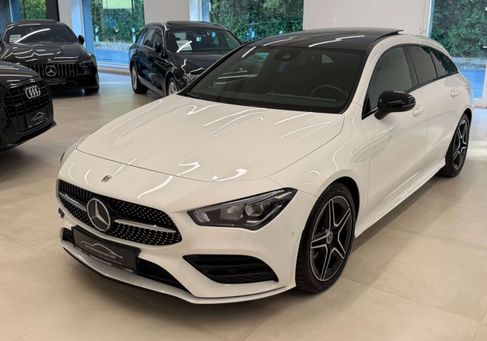 Mercedes-Benz CLA 220, 2022