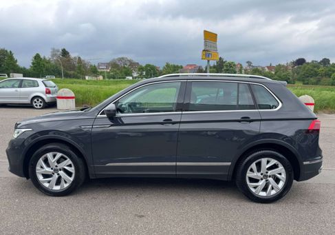 Volkswagen Tiguan, 2022