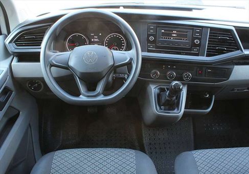 Volkswagen T6 Caravelle, 2021