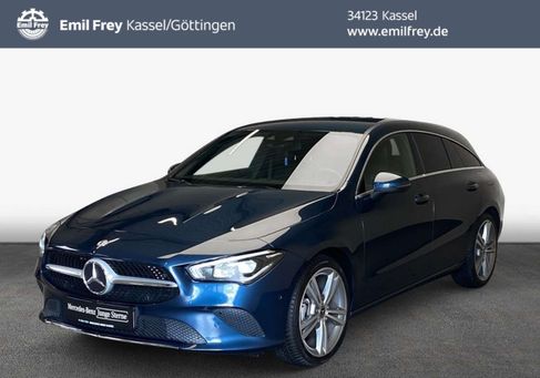 Mercedes-Benz CLA 200, 2022