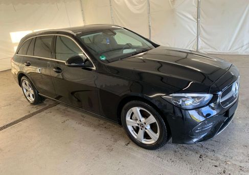Mercedes-Benz C 300, 2023 2