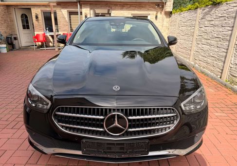 Mercedes-Benz E 400, 2021