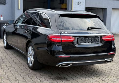 Mercedes-Benz E 250, 2017