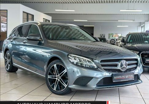 Mercedes-Benz C 300, 2021