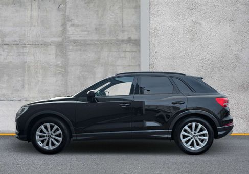 Audi Q3, 2022