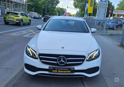 Mercedes-Benz E 200, 2019