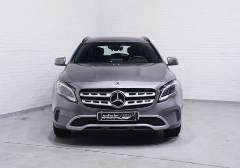 Mercedes-Benz GLA 180, 2019