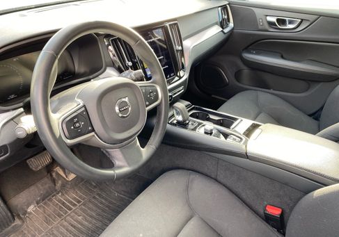 Volvo V60, 2022