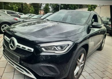 Mercedes-Benz GLA 220, 2021