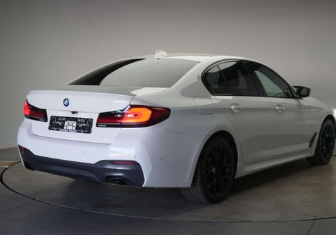 BMW 520, 2022