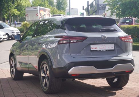 Nissan Qashqai, 2022 3