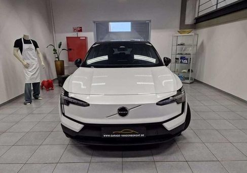 Volvo EX30, 2024