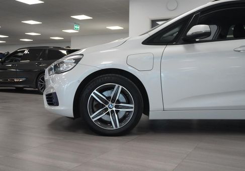 BMW 225 Active Tourer, 2016
