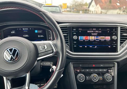 Volkswagen T-Roc, 2022
