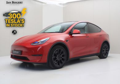 Tesla Model Y, 2022