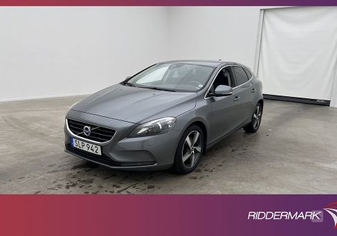 Volvo V40, 2015