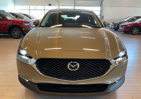 Mazda CX-30, 2025