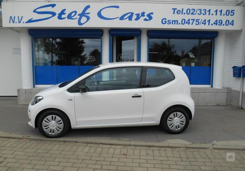 Volkswagen up!, 2012