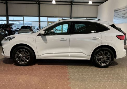 Ford Kuga, 2022