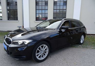 BMW 318, 2023