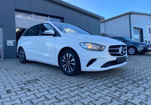 Mercedes-Benz B 200, 2020