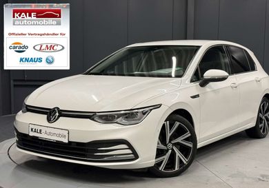 Volkswagen Golf, 2022