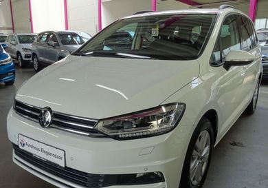 Volkswagen Touran, 2022