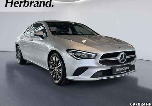 Mercedes-Benz CLA 180, 2023