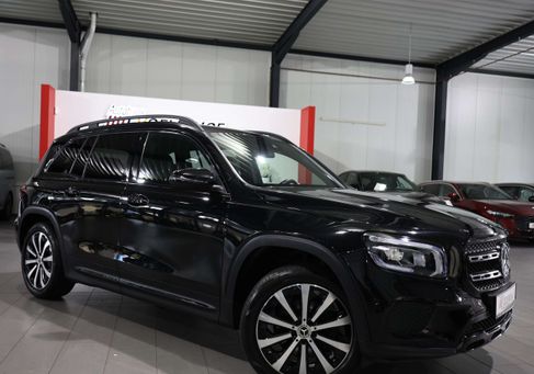 Mercedes-Benz GLB 200, 2022