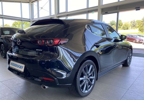 Mazda 3, 2021