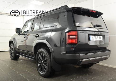 Toyota Land Cruiser, 2024
