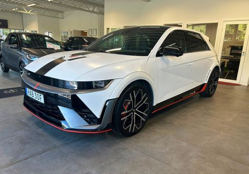 Hyundai IONIQ, 2024 3