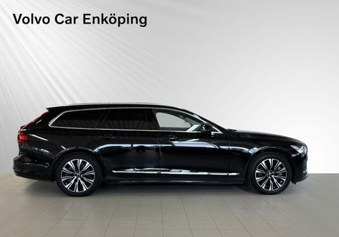 Volvo V90, 2023