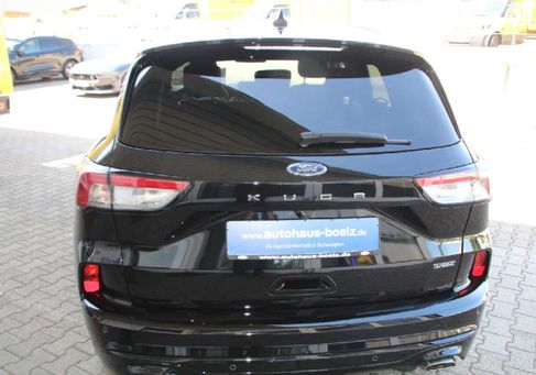 Ford Kuga, 2022