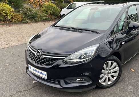 Opel Zafira, 2018