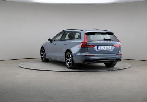 Volvo V60, 2023