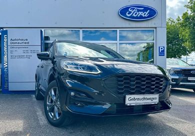 Ford Kuga, 2022