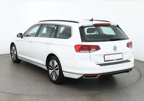 Volkswagen Passat Variant, 2020 3