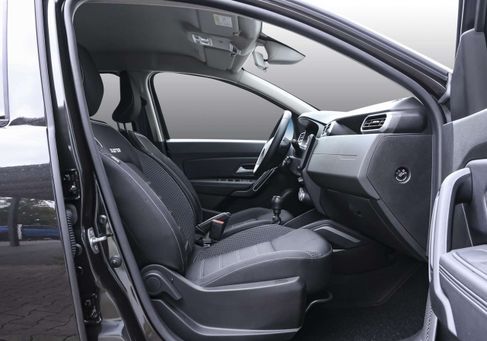 Dacia Duster, 2024 3