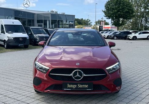 Mercedes-Benz A 200, 2023