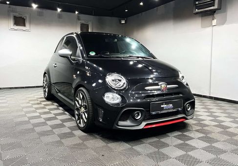 Abarth 595, 2022