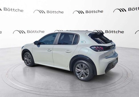 Peugeot 208, 2022