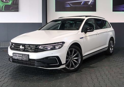 Volkswagen Passat, 2020