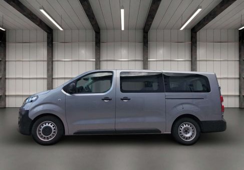 Opel Vivaro, 2022 3