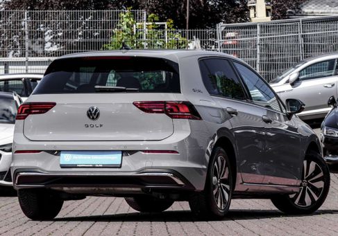 Volkswagen Golf, 2025 2